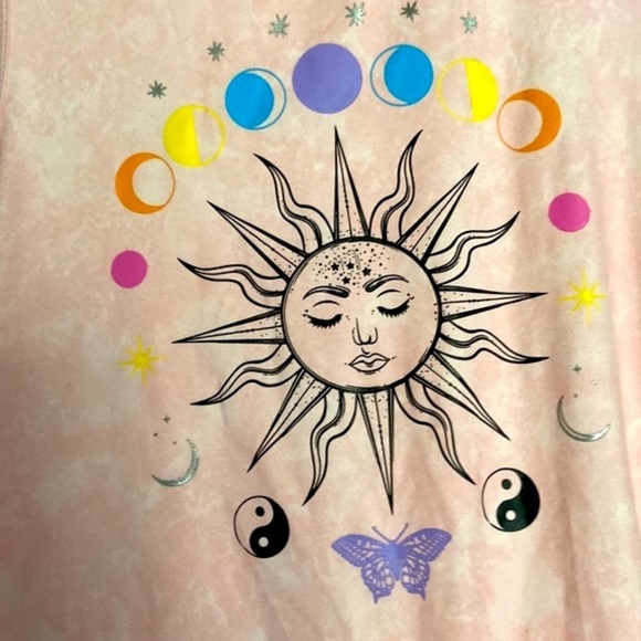 Noboundaries sz-L(11-13) tweenTop- sunDial- fun astrological design- peachy/Pink - Picture 9 of 16
